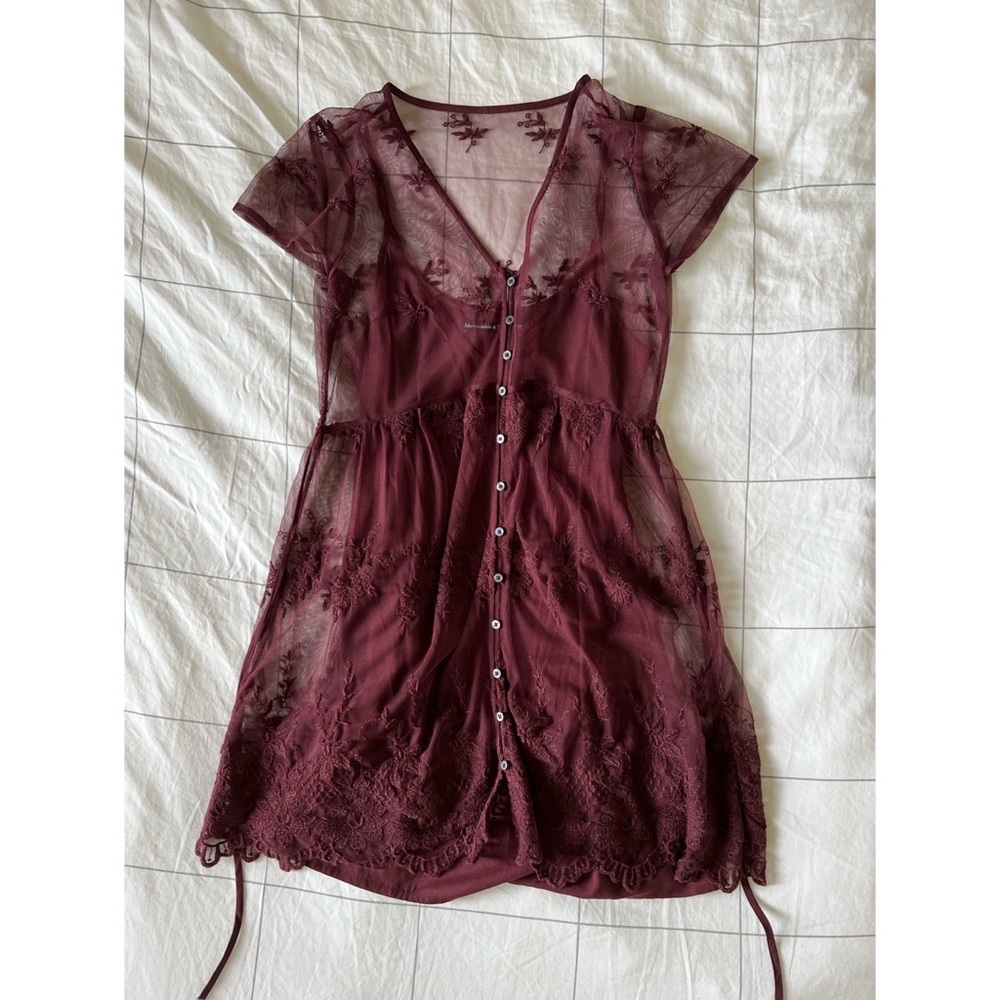 Abercrombie burgundy lace dress - petite xs